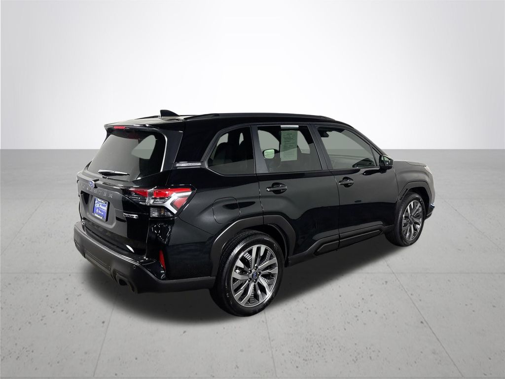 2025 Subaru Forester Touring