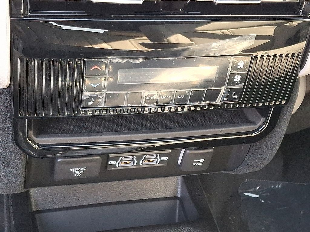 New 2026 Jeep Grand Wagoneer SUV