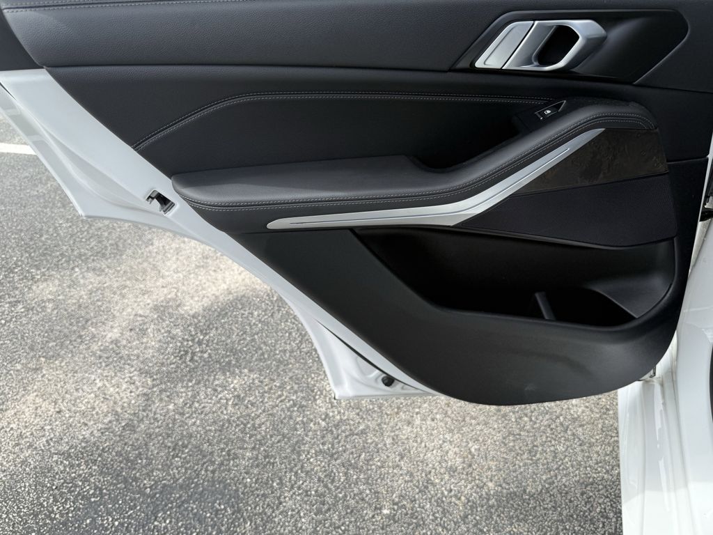 2022 BMW X5 sDrive40i White at Bayway Cadillac Southwest
