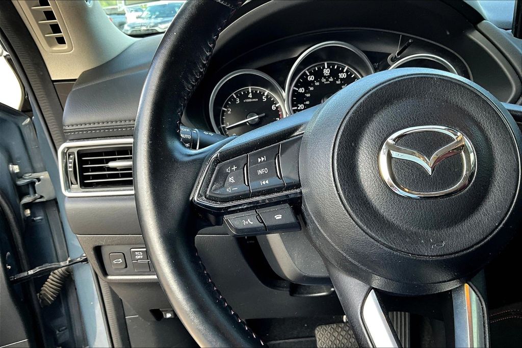 2021 Mazda CX-5 Carbon Edition - 11