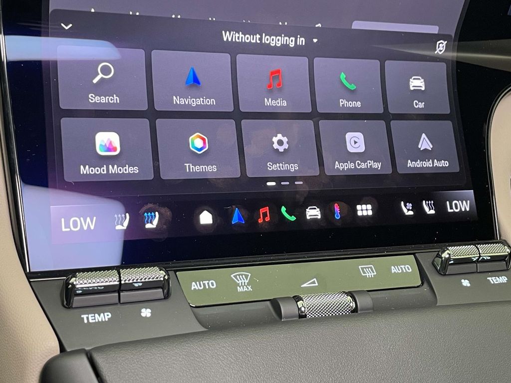 2026 Porsche Cayenne Base Green at Audi Porsche Sewickley