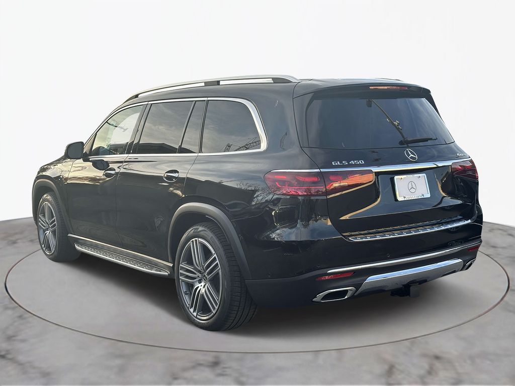 2025 Mercedes-Benz GLS 450 4MATIC 4