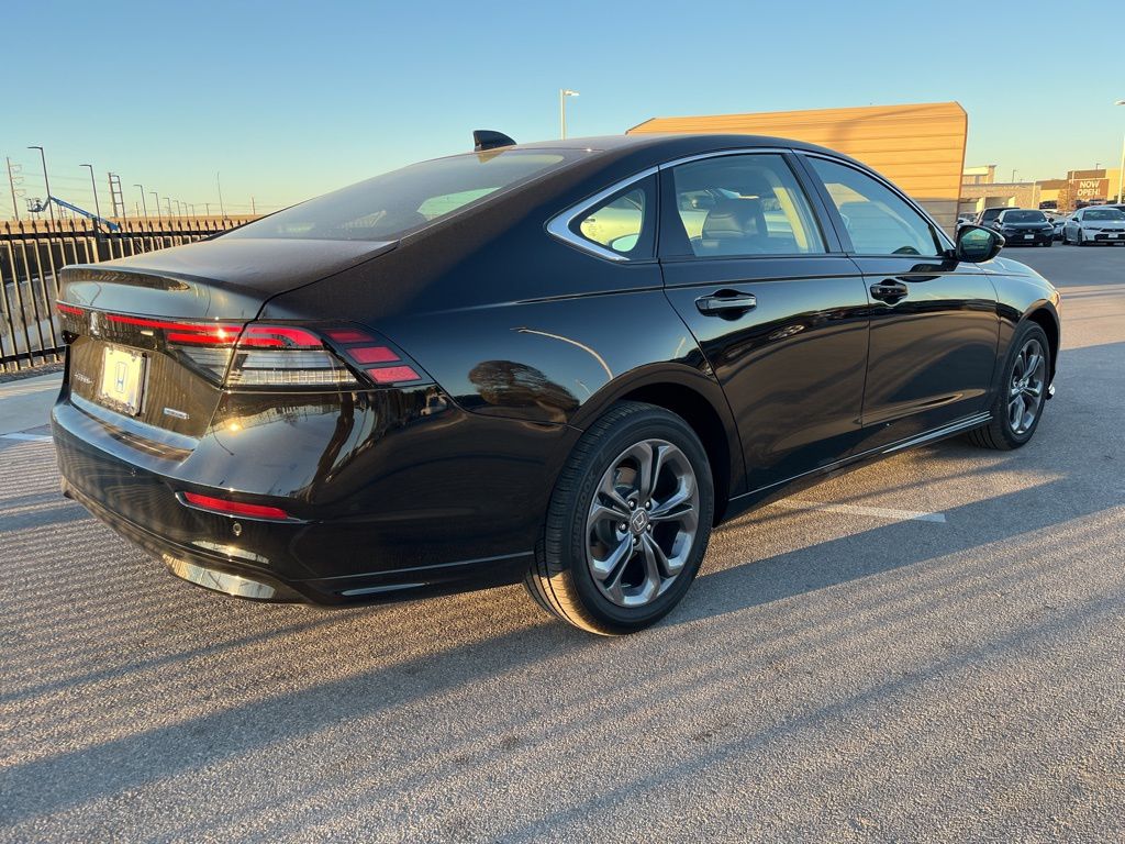 Thumbnail: 2025 Honda Accord - 4