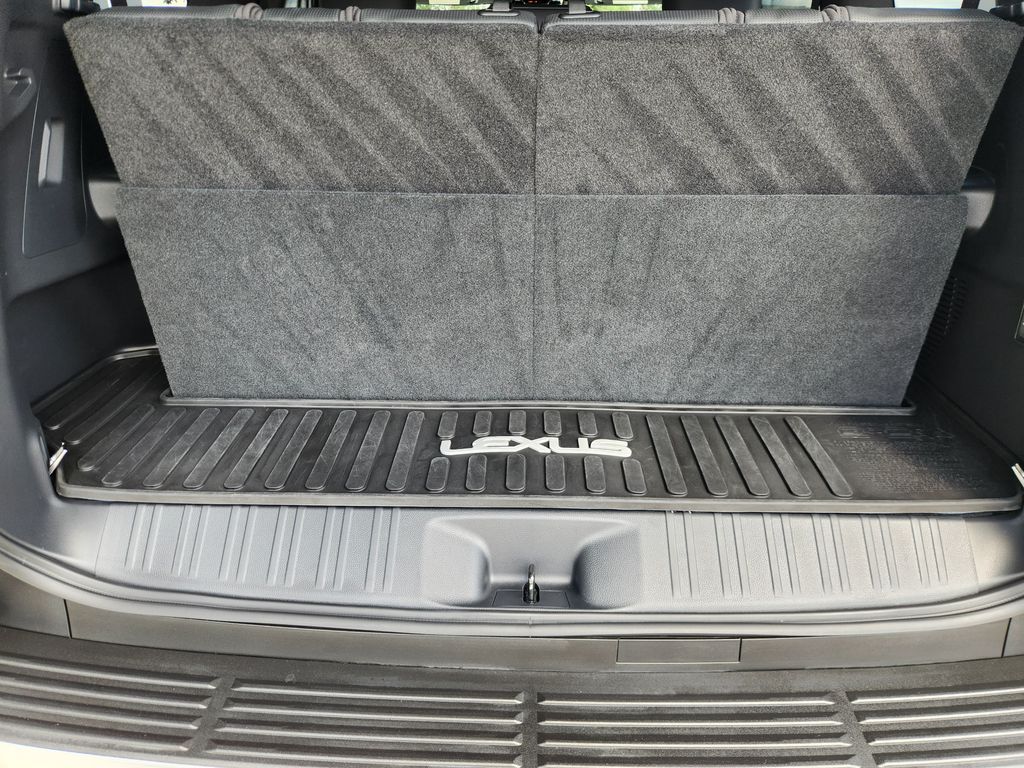 2025 Lexus GX 550 Luxury+ White at Westside Lexus
