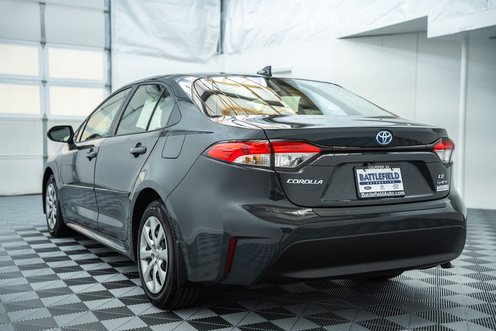 ToyotaCorolla Hybrid6