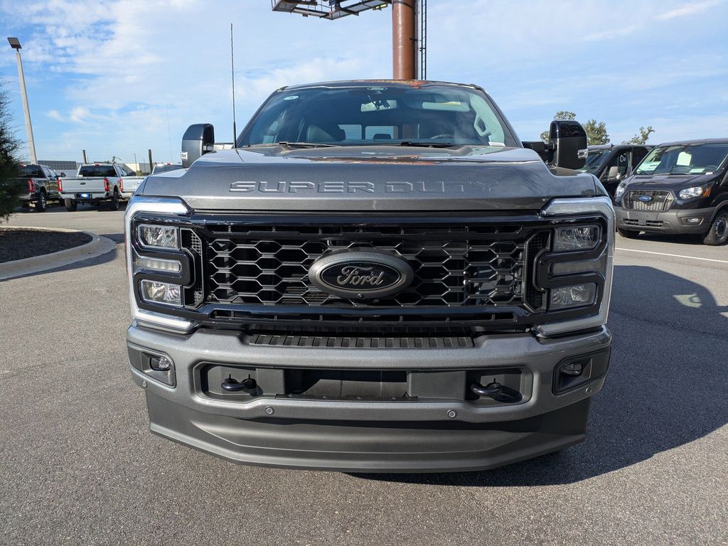 2025 Ford F-250 LARIAT