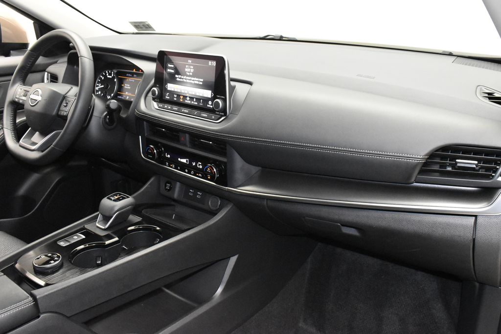 Thumbnail: 2025 Nissan Rogue - 24