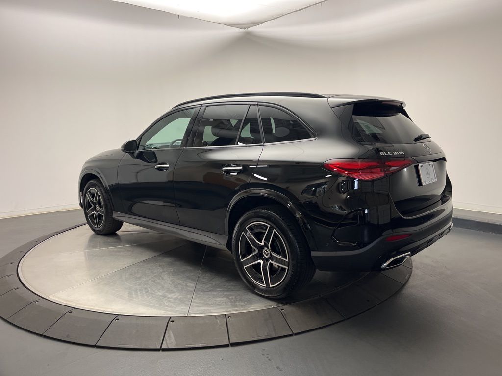 Thumbnail: 2025 Mercedes-Benz GLC - 5