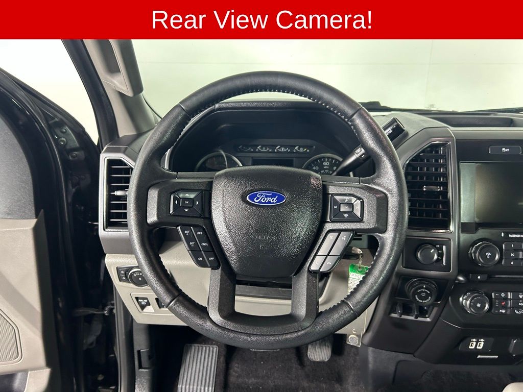 Used 2018 Black Ford XLT image 9