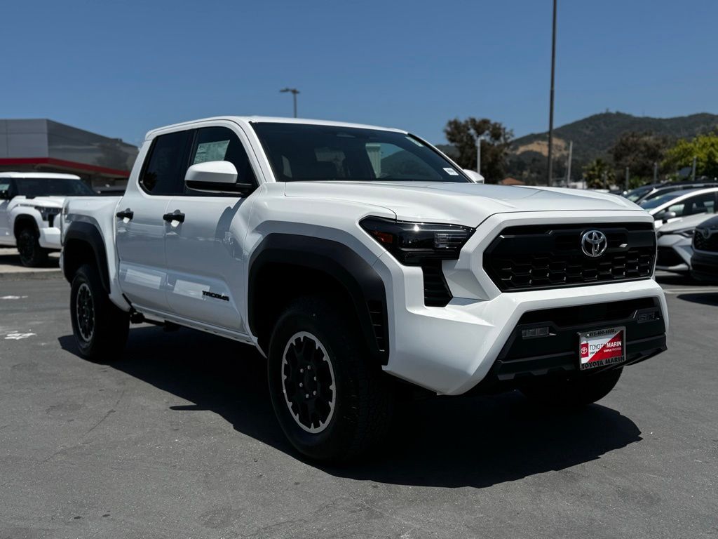 2025 Toyota Tacoma TRD Off-Road Double Cab photo 2