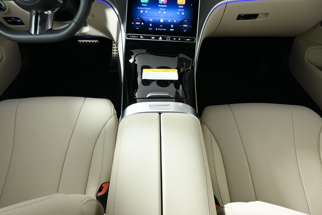 Thumbnail: 2026 Mercedes-Benz CLE - 17