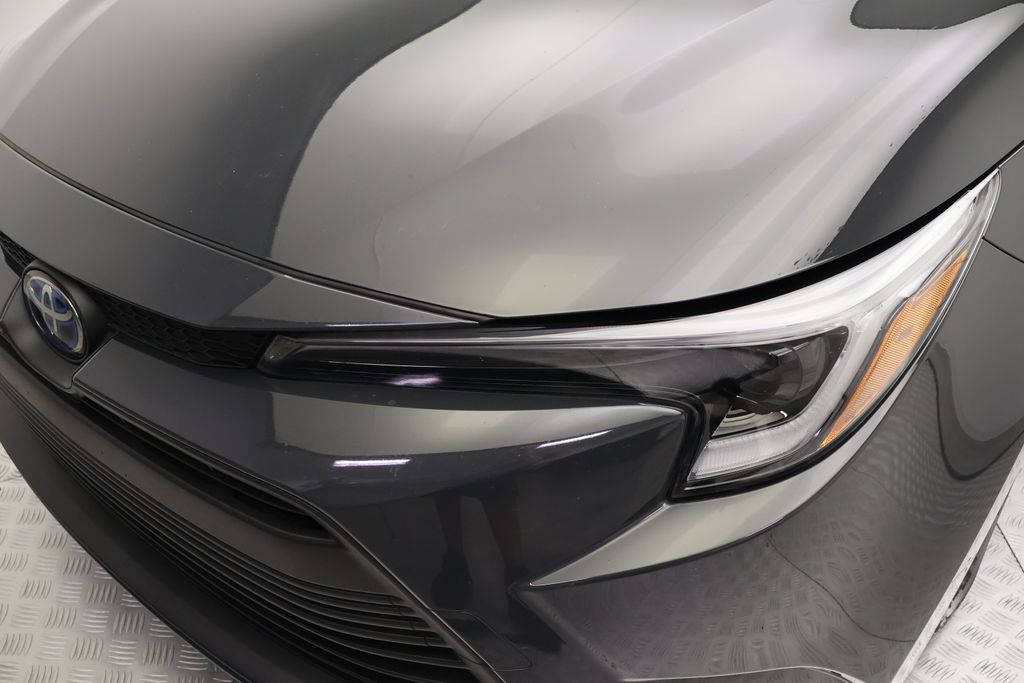 Thumbnail: 2024 Toyota Corolla - 3