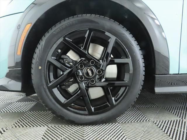 Thumbnail: 2026 MINI Cooper - 26