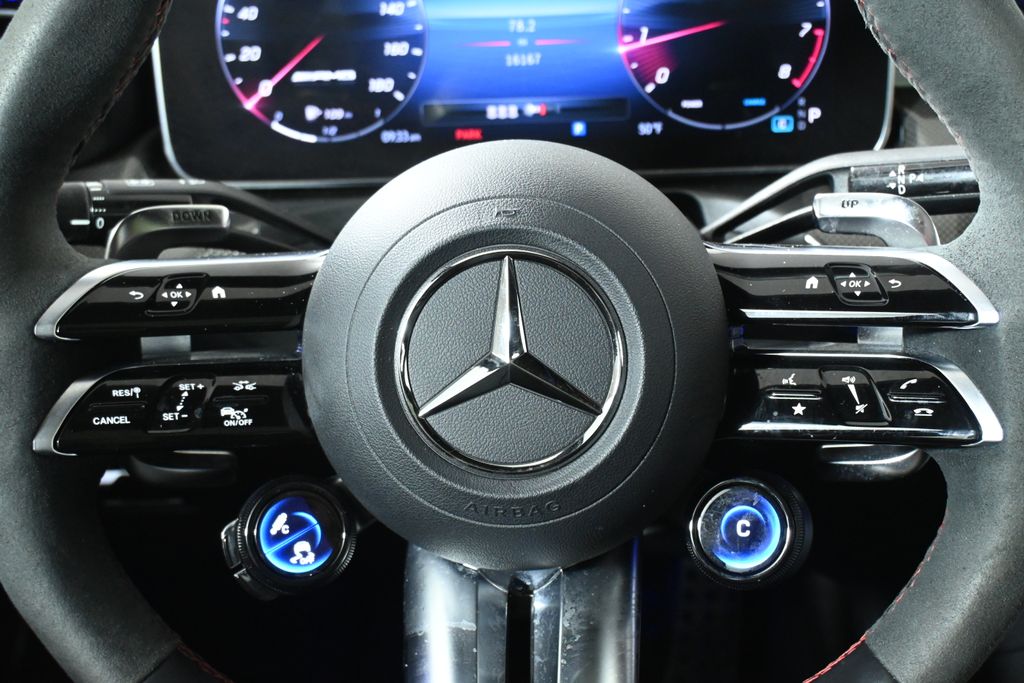 Thumbnail: 2024 Mercedes-Benz C-Class - 19