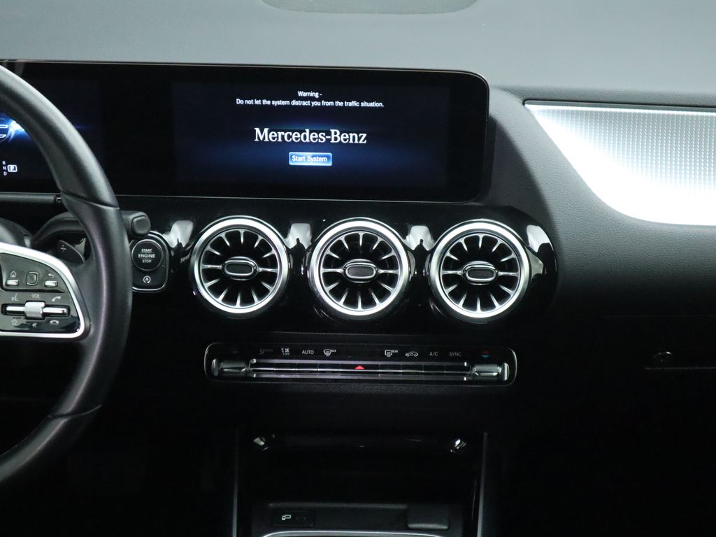 Thumbnail: 2023 Mercedes-Benz GLA - 14