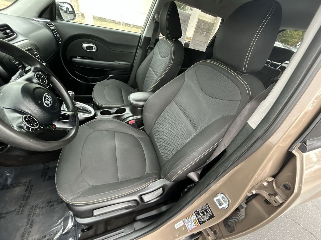 Thumbnail: 2014 Kia Soul - 11