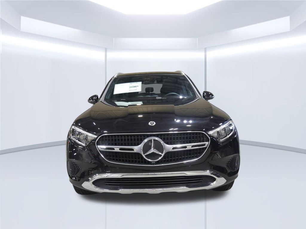 Thumbnail: 2026 Mercedes-Benz GLC - 8