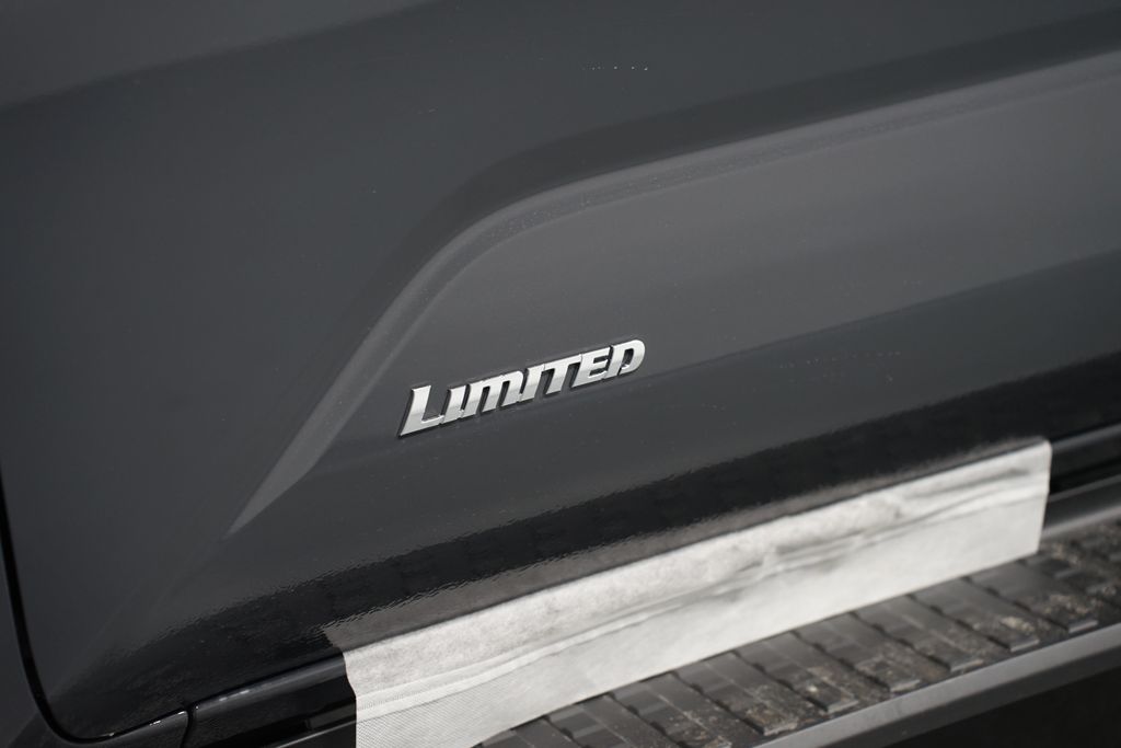 Thumbnail: 2025 Toyota 4Runner - 6