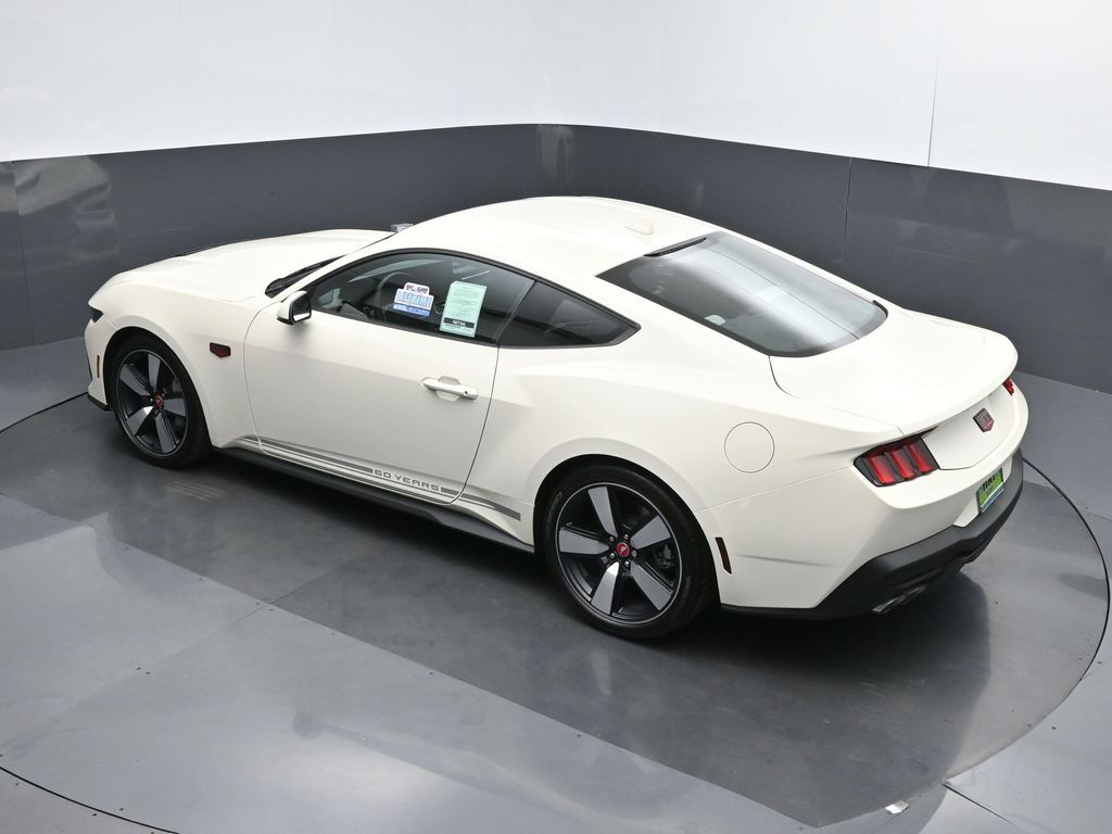 2025 Ford Mustang GT Premium Fastback