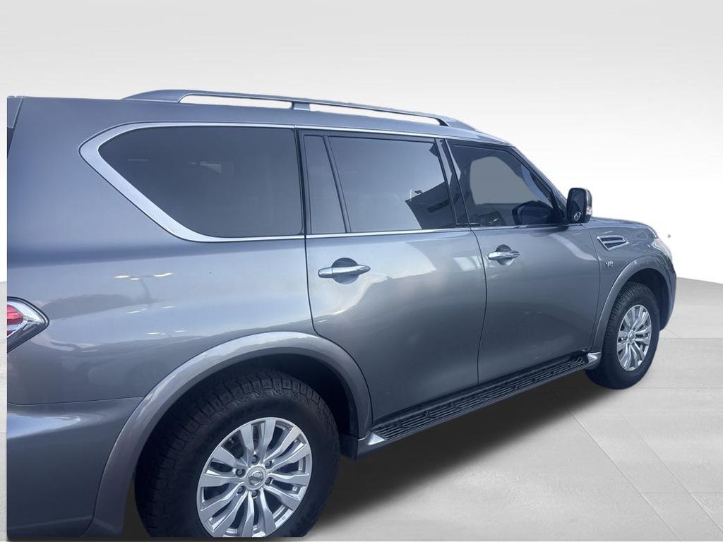 Used 2017 Gray Nissan SV image 7