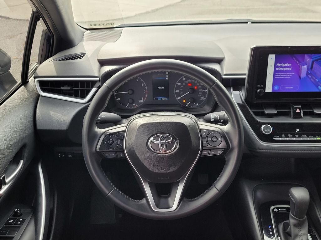 Used 2024  Toyota SE image 12