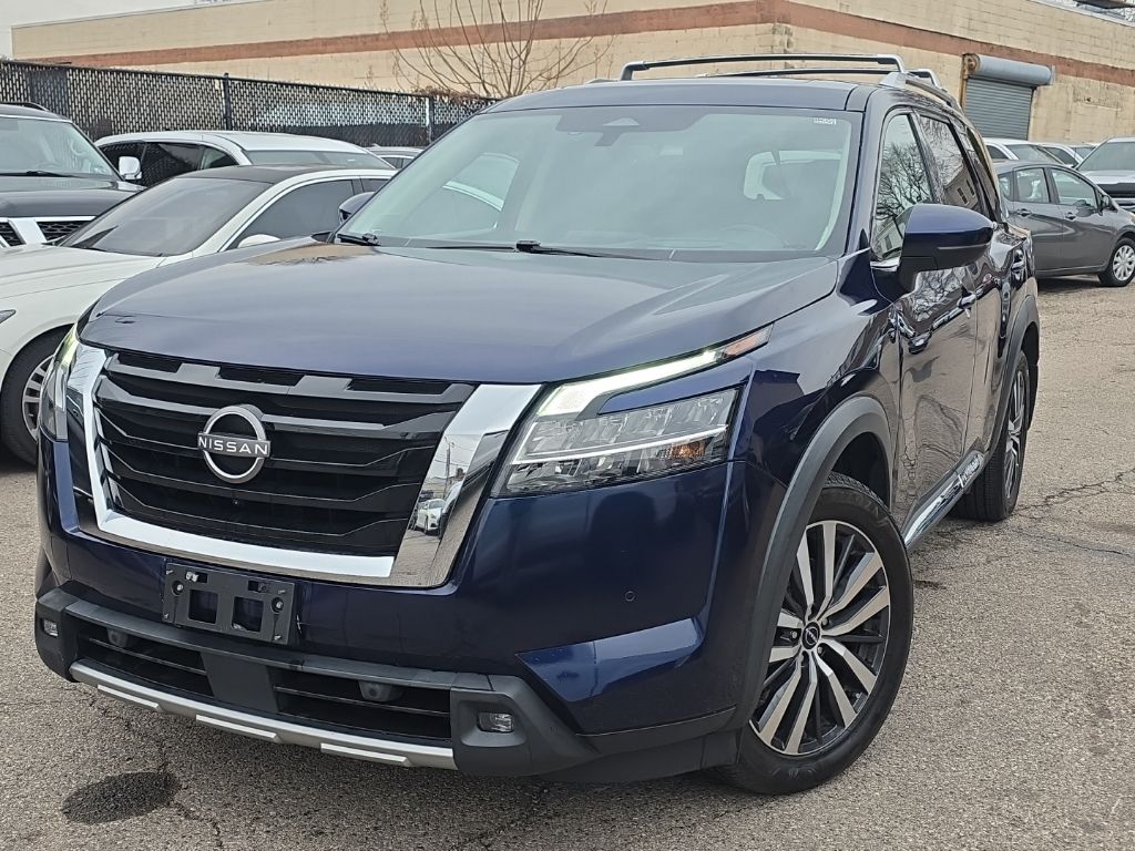 used 2022 Nissan Pathfinder car, priced at $28,895