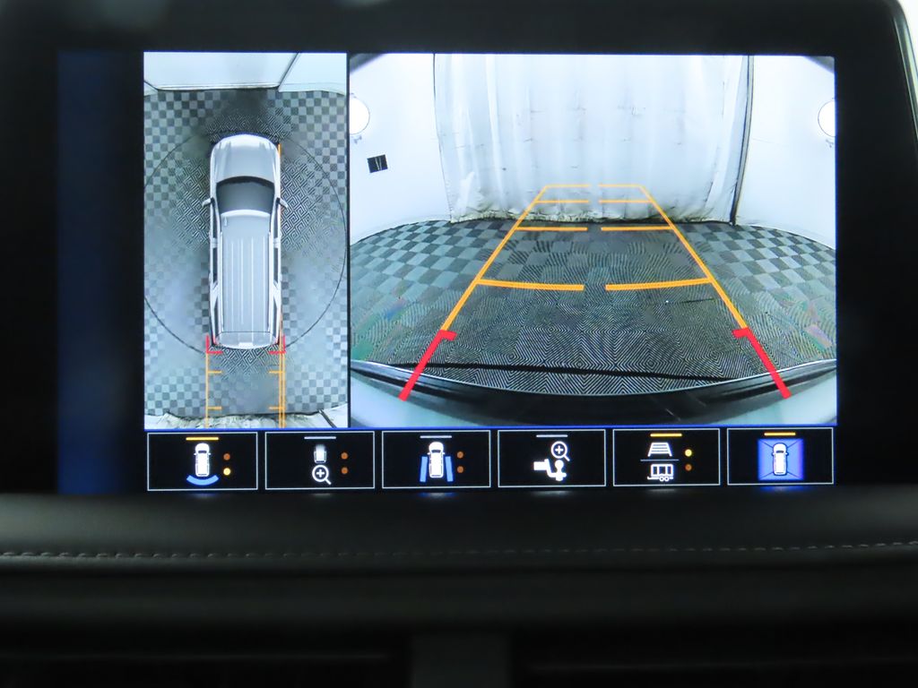 Thumbnail: 2023 Chevrolet Tahoe - 16