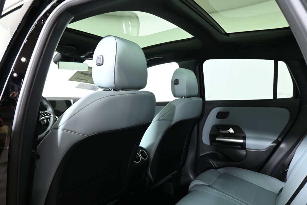 Thumbnail: 2026 Mercedes-Benz GLA - 26