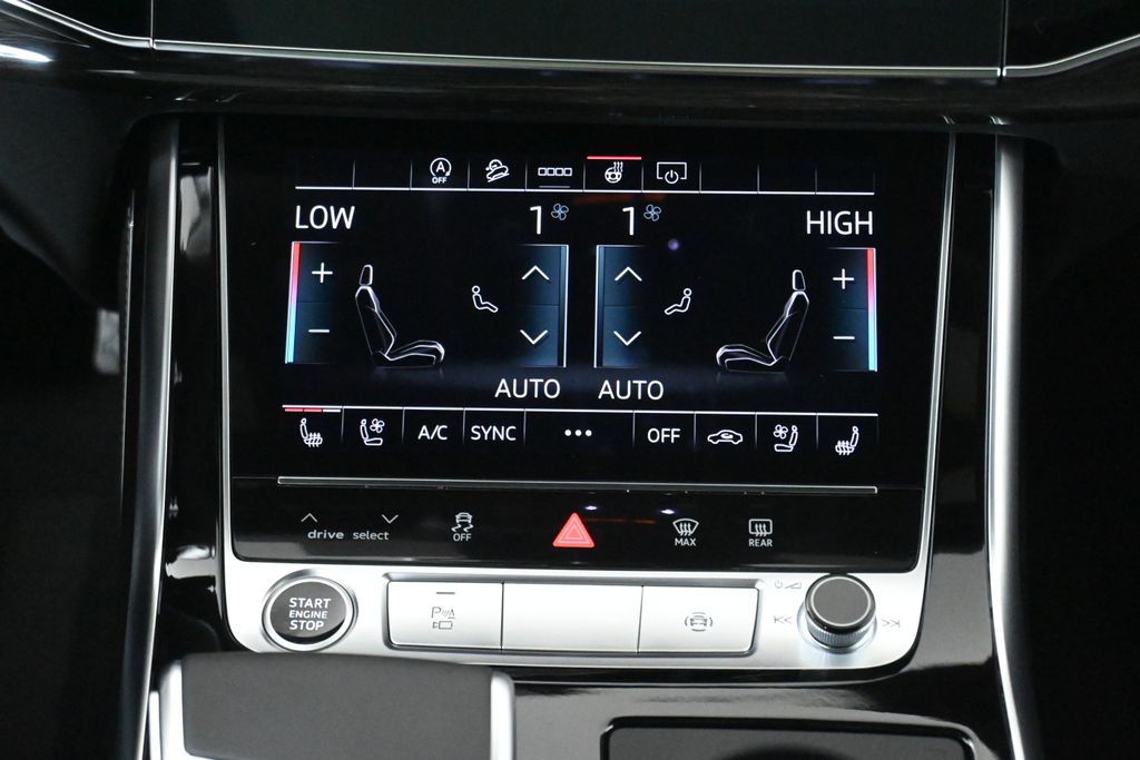 Thumbnail: 2026 Audi Q8 - 18