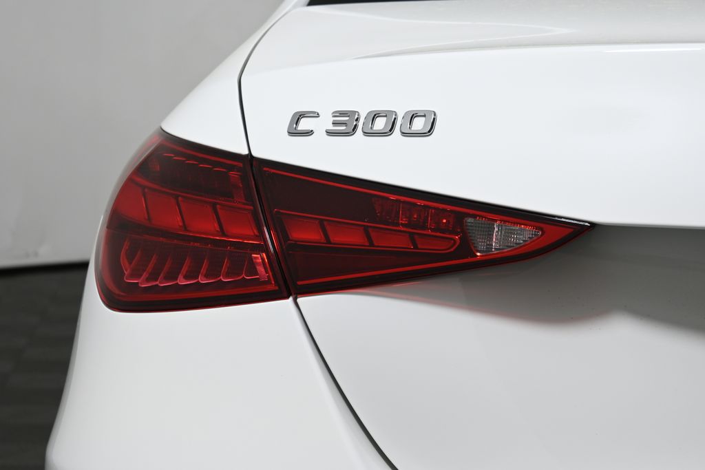 2025 Mercedes-Benz C-Class C 300 12