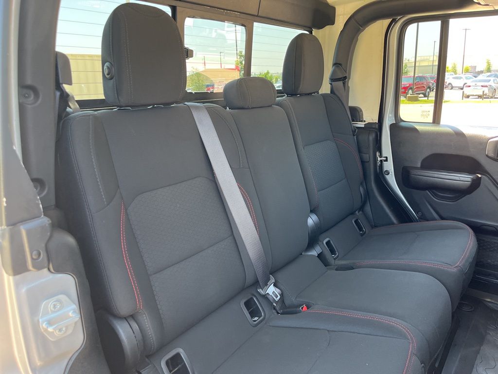 Thumbnail: 2020 Jeep Gladiator - 27