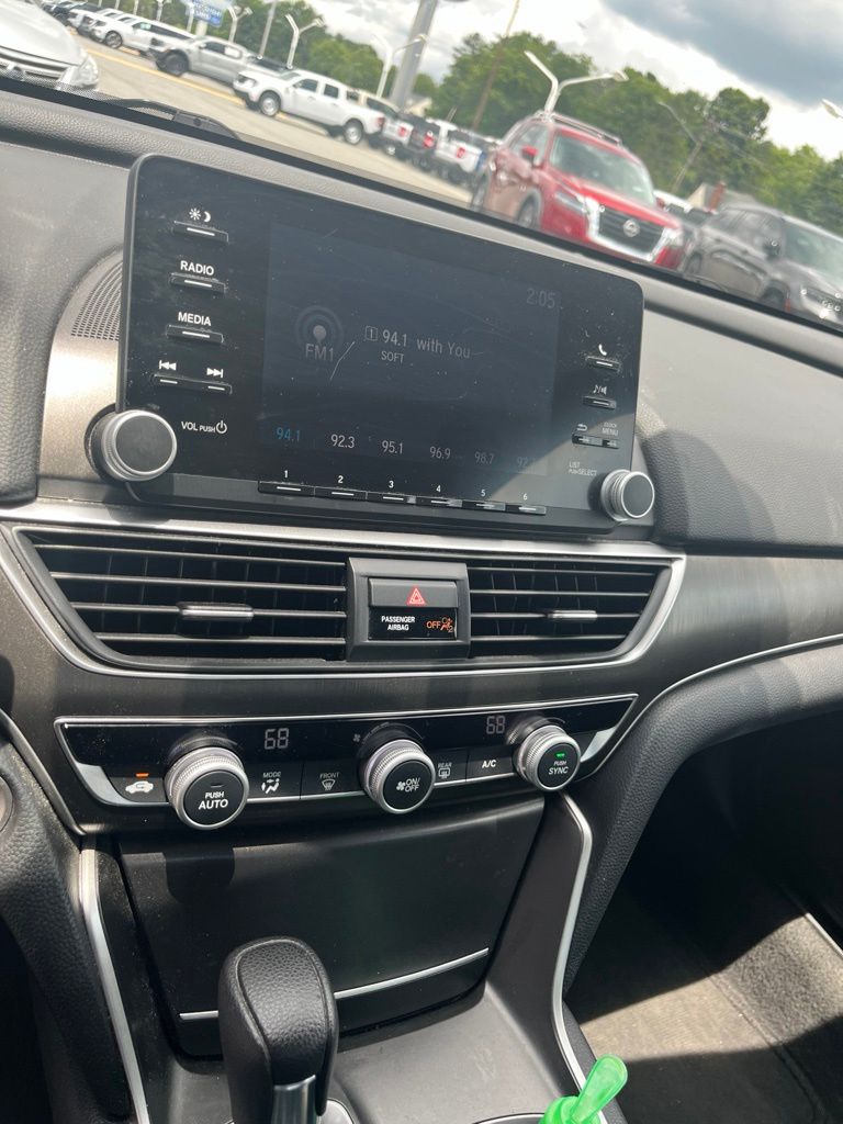 Used 2019 Silver Honda LX image 5