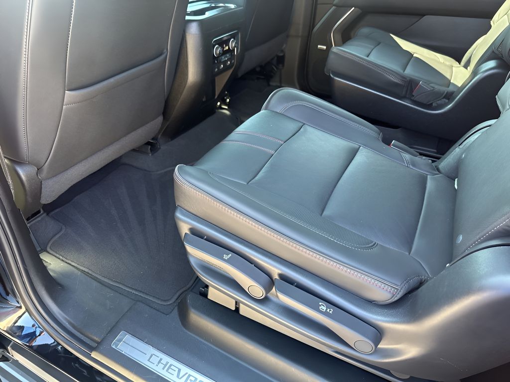 Used Car 2022 Chevrolet Suburban  Rst For Sale In Austin, Texas