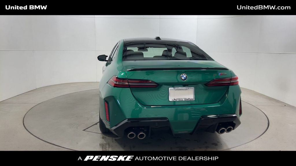 Thumbnail: 2026 BMW M5 - 7