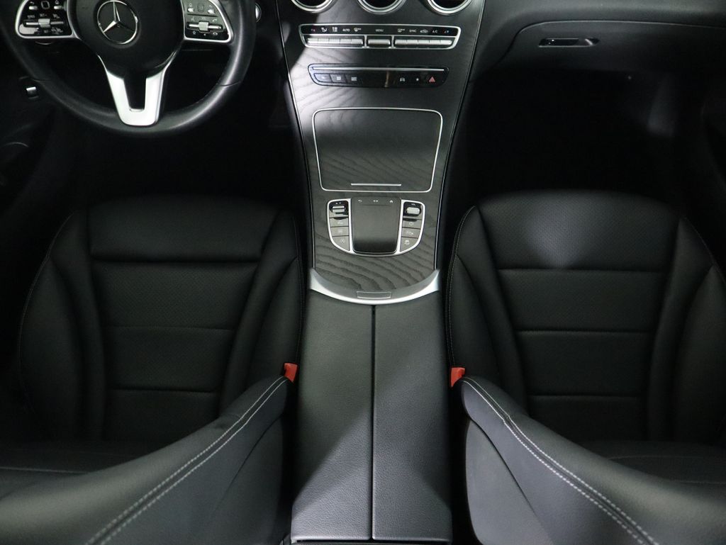2022 Mercedes-Benz GLC 300 16