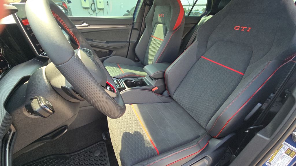 2025 Volkswagen Golf GTI