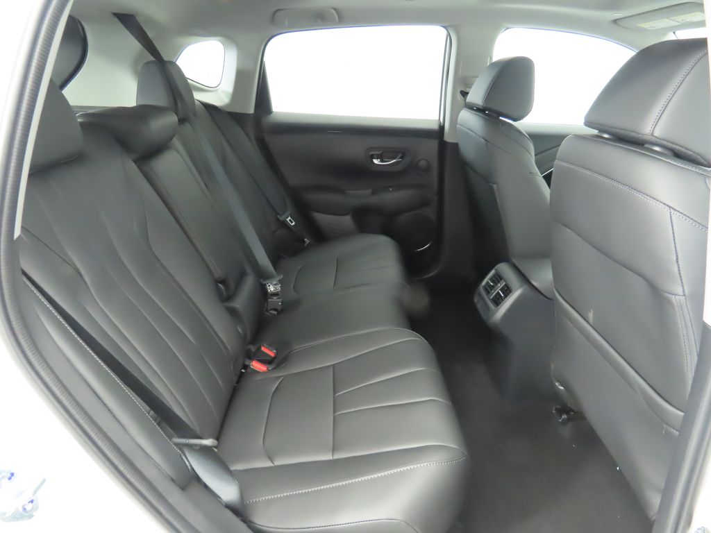 Thumbnail: 2025 Acura ADX - 23