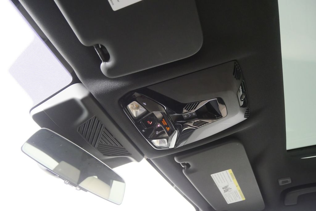 Thumbnail: 2023 BMW X1 - 21