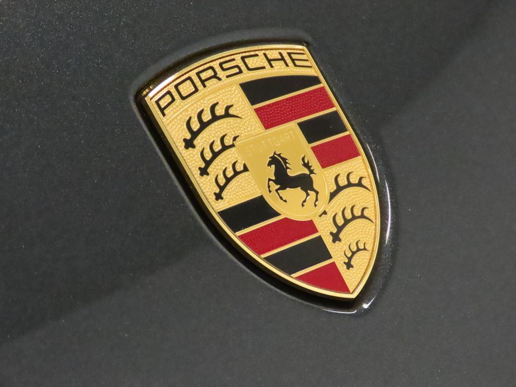 Thumbnail: 2024 Porsche Macan - 13