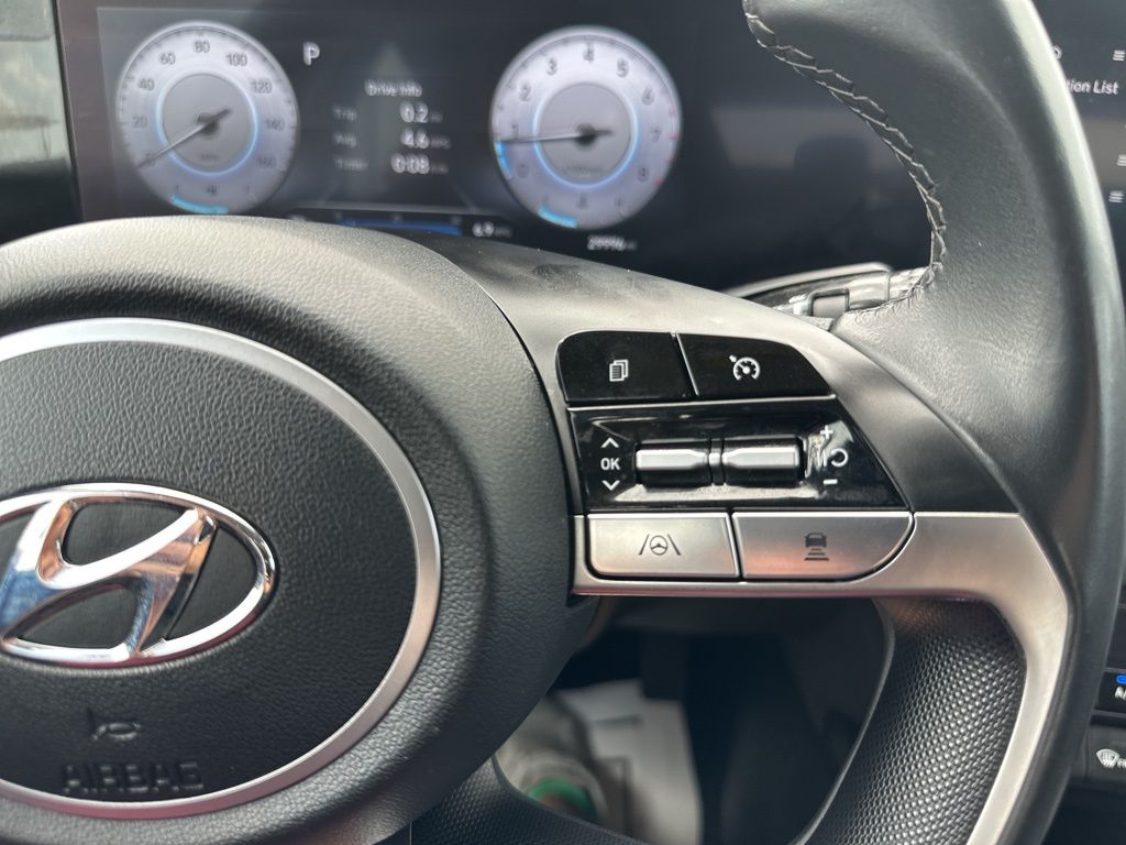 2023 Fluid Metal Hyundai Elantra SEL FWD Sedan