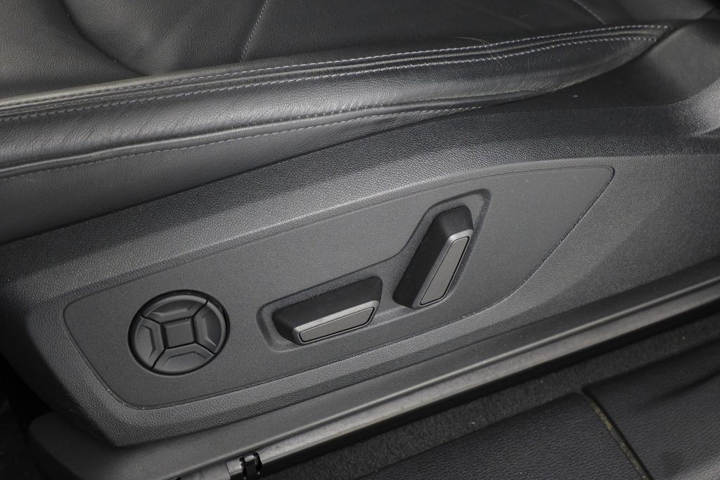 Thumbnail: 2022 Audi Q3 - 23