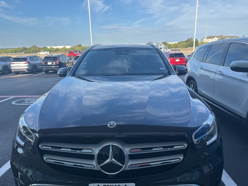 Thumbnail: 2022 Mercedes-Benz GLC - 2