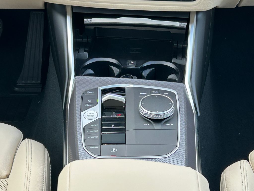 Thumbnail: 2026 BMW 3 Series - 27