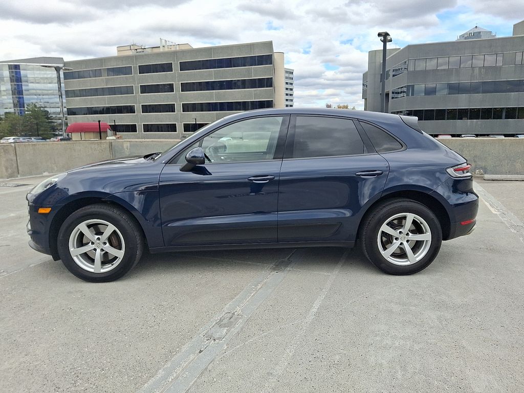 Thumbnail: 2019 Porsche Macan - 11