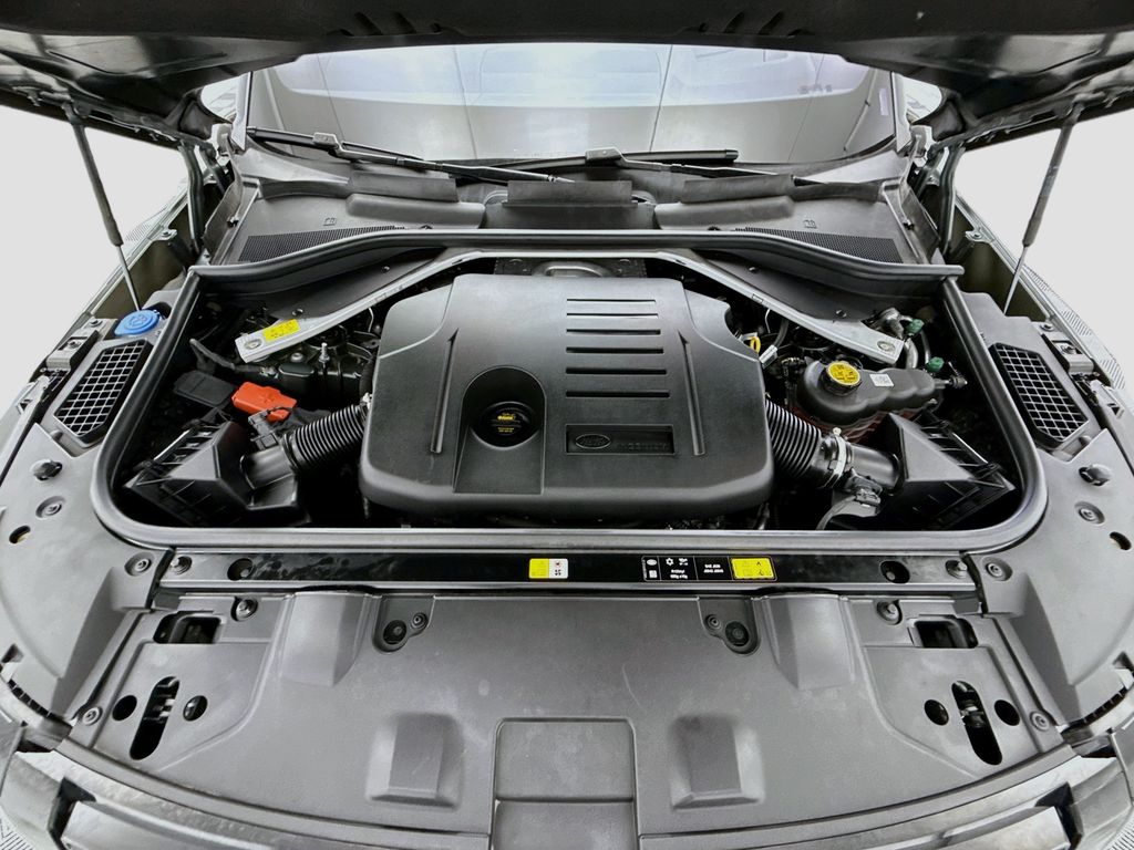 Thumbnail: 2023 Land Rover Range Rover - 30