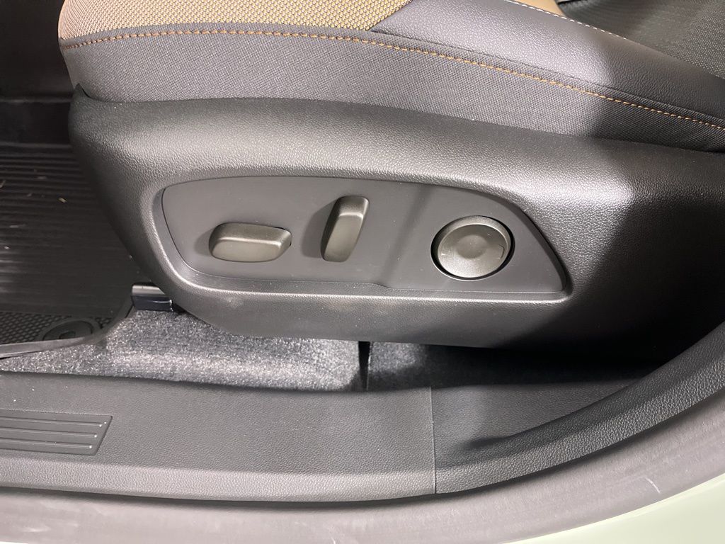 Thumbnail: 2026 Chevrolet Equinox - 26