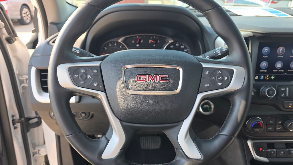 2024 GMC Terrain SLT - Photo 14
