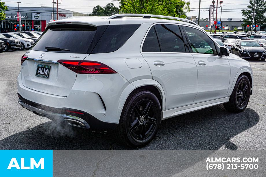 Used 2025 White Mercedes-Benz GLE 580 image 6