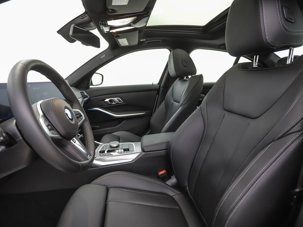 Thumbnail: 2023 BMW 3 Series - 11