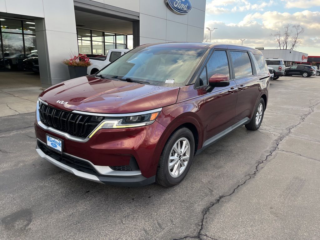 2022 Kia Carnival LX FWD